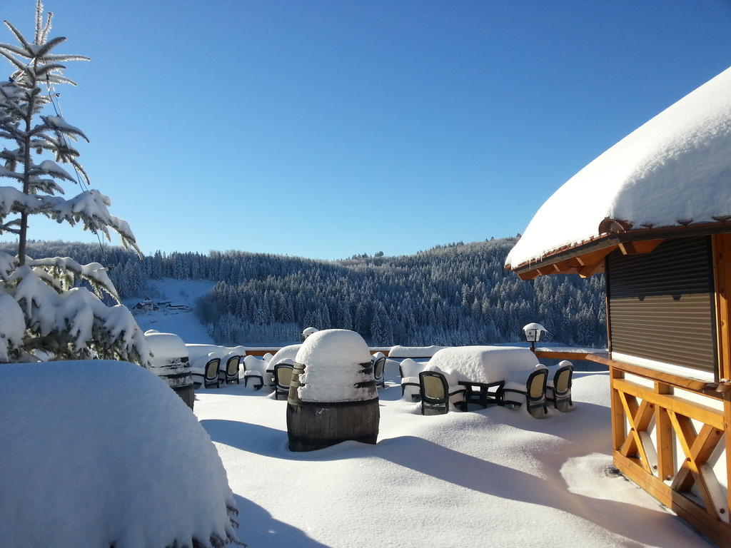 Hotel-Berggasthof Schwarzwaldperle Sasbachwalden Exterior foto