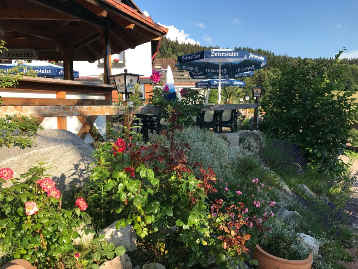 Hotel-Berggasthof Schwarzwaldperle Sasbachwalden Exterior foto
